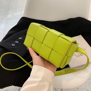 HBP 2021 Fashion Luxurys Designers Bags Mini Women Padded Plaid Genuine Leather Woven Pillow Crossbody Bag