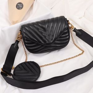 2021 new two in one multifunctional shoulder bag fashion trend smooth leather embroidery element chain messenger bag rose ballet cherry powder