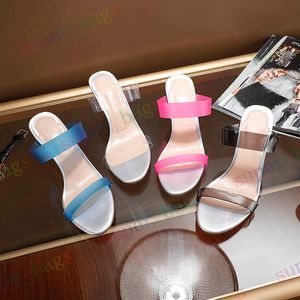 2021 summer beach fashion sandals low heel crystal jelly slippers luxurys designers casual women shoes invisible transparent 35-41