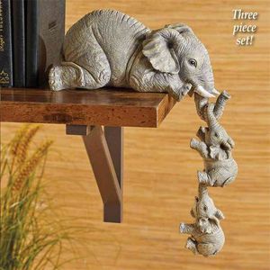 Ornamenti in resina di elefante Decorazioni in tre pezzi 3 Madri elefanti Due bambini appesi al bordo di statue artigianali Dropship 210727