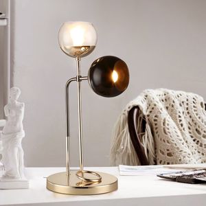 Nordic luxe tafellamp slaapkamer studeerkamer creatieve moderne eenvoudige lichten zoete romantische levende led verlichting armaturen