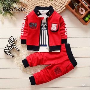 Одежда для одежды Baby Boy наряды 3 шт. Cousssit Boys Sports Sport Tops + Пальто с капюшоном + Брюки Мультфильм Мультфильм Динозавр Костюм Одежда 211025