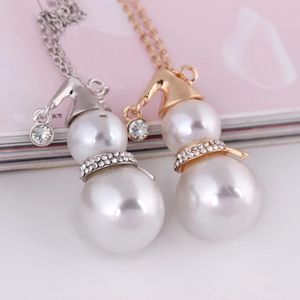 Micro Inset Crystal Zircon Pearl Snowman Pendant Necklace Autumn Winter Long Sweater Chain Christmas Gift for Women Jewelry