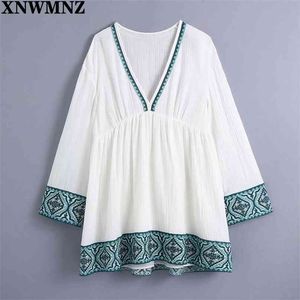 Textured Mini Broderi Dress Kvinnor Patchwork Long Puff Sleeve Vintage Loose Summer Woman Pläted ES 210520
