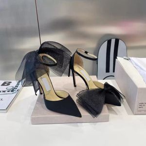 2022 Designer Elegante Merken Sandalen Schoenen Puntschoen Mesh Bow Pumps Dames Dames Hoge Hakken Enkelriem Jurk Bruiloft
