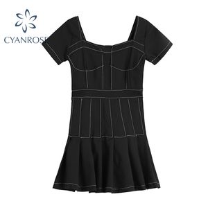 Kvinnors sömnad design svart pläterad klänning sommar rok streetwear retro preppy stil gröda vestidos casual ol mini frcoks 210417