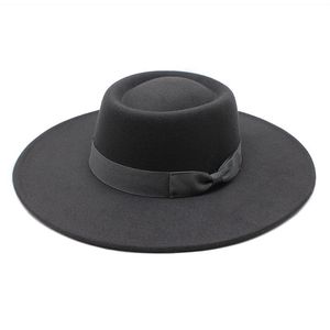 Stingy Brim Hats Fedora Bow Hat Wide Flat Top Panama Felt Fedoras för kvinnor Artificial Wool Blend JAZZ CAP TRILBY