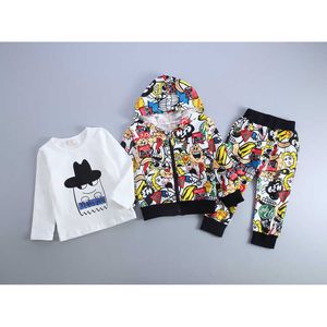 男の子のファッション服セットフード付きコート + Tシャツ +パンツキッドスーツ高品質の秋の春の子供服2年