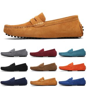 Le più nuove scarpe casual in pelle scamosciata da uomo non di marca nero azzurro vino rosso grigio arancione verde marrone uomo slip on scarpa in pelle pigra