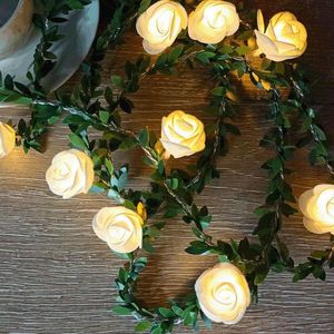 Dizeler Gül Rattan Festoon Peri Işıkları LED İpi Noel Çelenkleri Hafif Ağaç Dekorasyonları Yıl Dekor