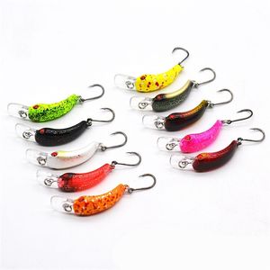 1 ADET 3.7 cm 1.5g Mini Minnow Yapay Sert Cazibesi Balıkçılık Yem Keskin Kanca Crankbait Wobbler Alabalık Tatlısu Aksesuarları Mücadele 749 Z2