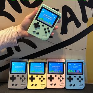 I giocatori di videogiochi portatili Macaron possono memorizzare 800 tipi di giochi Console di gioco retrò Schermo LCD colorato da 3,0 pollici con logo DHL