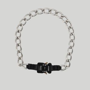 1017 Alyx 9sm tjock läder-trimmad spänne halsband industriell funktion stil man och kvinnlig ins tillbehör