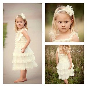 Koronki Baby Girls Dress Summer Style Bez Ręka Ramki Fluffy 3 Layer Flower Princess Pagewant Party White Wedding Baby Dress Q0716