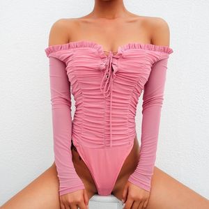 Kvinnors Jumpsuits Rompers Vår 2021 Ruched Lace Up Pink Mesh Sexig Bodysuit Ruffles Kvinnor Av Skulder Långärmad Bodycon Jumpsuit
