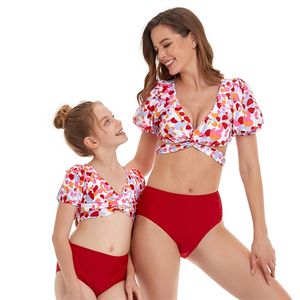 Familj ser mamma badkläder bikini one-piece mommy och jag baddräkt matchande outfits mamma mamma dotter klänningar kläder 210417