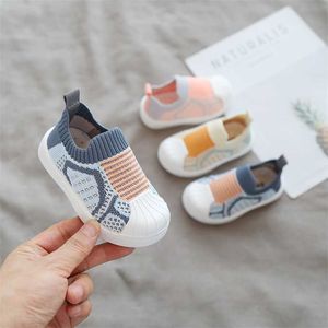 Infant Toddler Shoes Spring Girls Boys Casual Comfortable Baby Kids Non-slip Soft Bottom Stitching Color Sneakers 220115