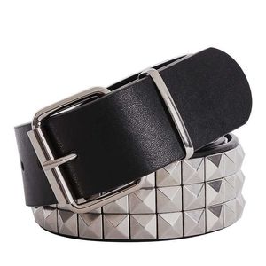 Brilhante Pirâmide Moda Rebite Belt Menwomen Chave Punk Rock com Pin Buckle 210310