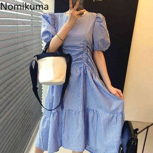 Nomikuma Korean Plaid Pleated Slim Waist Vestidos Causal Summer Vintage Dresses Puff Sleeve O-neck Elegant Woamn Dress 6H180 210427