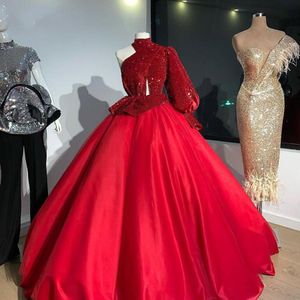 Musujące Red Evening Dresses Ball Suknia Elegancka Wysoka Neck Długie Rękawy Prom Dress Glitter Cekiny Formalne Party Suknie Ruched Satin Custom Made Robe de Mariée