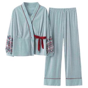 Höst Pajamas Kvinnor Tjej Pajama Ställer Lovely Striped Print Japanska Kimonos För Kvinnor Plus Storlek 4xl 100% Bomull Yukata 210831