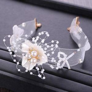 Chokers Euo-American Lace Flower Shape Faux Pearl Rhinestone Handmade Bride Clavicle Necklaces With Collar For Women BN