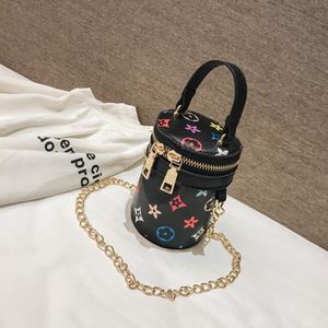 Bolsa infantil de luxo, estampa de letras em PU, bolsas femininas, bolsas mensageiro, mini bolsa infantil com cinto de metal, presente para meninas