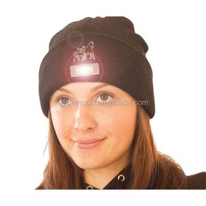 Cappelli e berretti illuminati a LED personalizzati lavorati a maglia in acrilico invernale con berretto leggero a LED