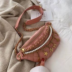 Designer Luxury Cross Body Messenger Bag para Mulheres Pingente Fanny Pack Diamante Lattice Handbags Moda Moda Sacos De Couro De Couro Beads Metal Chain Almofada HBP