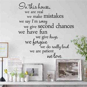 % In this house we are real Home Decal Family Vinyl Wall Sticker Quotes Lettering Words Living Room Backdrop Decorative Decor 210420