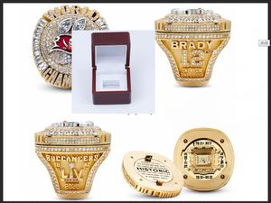 Atacado 2020-2021 Tampa Bay Buccanee Championship Ring TideHoliday presentes para amigos com caixa de exibição de madeira Souvenir Fan Men Gift Tamanho de atacado 8-14