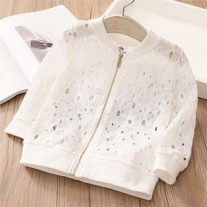 Spring Autumn Summer 2 3 4 6 8 10 12 Year Long Sleeve Sunscreen White Flower Hollow Out Kids Baby Girl Baseball Jacket 211011