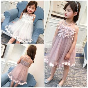 Sommar mode ny prinsessa spets klänning barn blomma kjol tjejer retro barnkläder bröllopsfest prom klänning grossist Q0716