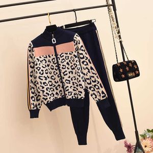 Jesień Winter Dress Women Leopard Print Zipper Cardigans Spodnie 2 sztuk Moda Hit Kolor Slim Spodnie Jumper Set 210930