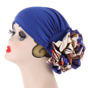 Mode Muslim Headscarf Caps Multi-Färg Solid Mjölk Silk Storlek Dekal Tyg Blommor Keps