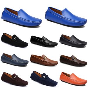 Läder Doudou män Casual Driving Shoes Andas mjuka Sole Ljus Tans Svart Navys Vit Blå Silver Gul Grå Skor All-Match Outdoor Cross-Border