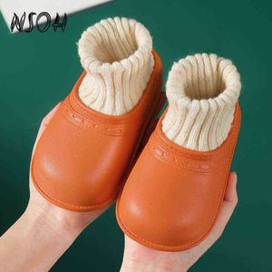 NSOH Pantofole per bambini Autunno Inverno Tenere al caldo Scarpe per bambini antiscivolo Impermeabili Ragazzi Ragazze Filo Calzino Scarpe per interni Scarpe di cotone 211119