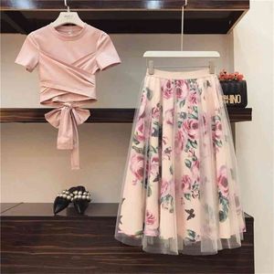 Quality High Women Irregular T Shirt+mesh Skirts Suits Bowknot Solid Tops Vintage Floral Skirt Sets Elegant Woman Two Piece Set 210519 ops wo