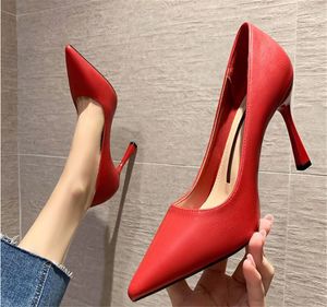 Красные заостренные женские туфли Сексуальная свадьба Высокие каблуки Свадебные каблуки STILETTO BRADESMAID PROM для леди