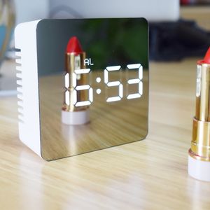 Multifunktionella kreativa spegelklockor LED Digital Display Makeup Spegel Väckarklocka USB