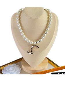 Top White Pearl Kvinna Halsband Party Dress Luxury Chanll Designer High-End Smycken Presentförpackning