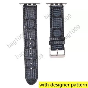 Luxury Designer Watchbands Strap för Apple Watch Band mm mm mm mm mm Iwatch Band Svart PU Läderband Armband Mode Letter Printed Watchband