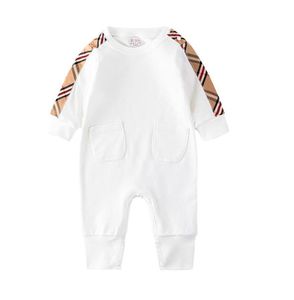 Хорошее качество 2022 Детские хлопковые с длинным рукавом Rompers Newborn Spamsuits + шляпы + нагрудники + обувь 4 штуки набор весна осень младенца oneyies