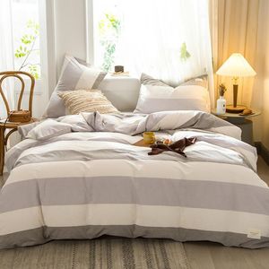 Sängkläder ställer in japansk stil tvättad bomull hushåll 4st utan utskrift Plaid Stripe Nordic Style Pure Duvet Cover Sheet Set