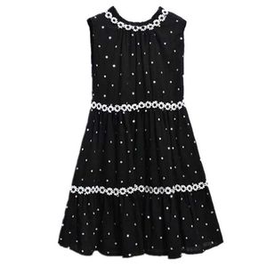 PERHAPS U Black White O Neck Sleeveless Tank Short Mini Dress Lace Hook Flower Polka Dot Dress Women Summer Female D1377 210529