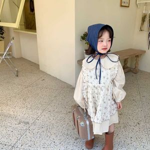 Koreansk stil tjejer patchwork blommig klänning vår höst baby barn söt långärmad prinsessa klänningar 1-5y 210615