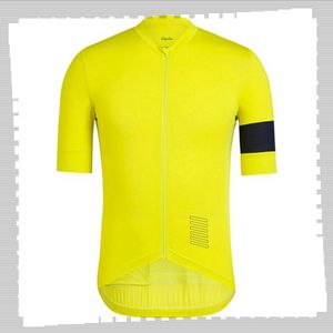 Pro Takım Rapha Bisiklet Jersey Mens Yaz Hızlı Kuru Spor Üniforma Dağ Bisikleti Gömlek Yol Bisiklet Üstleri Yarış Giyim Açık Spor Y21041317