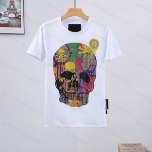 Phillip Plain Men Designer PP Skull Diamond T-shirt Kort ärm Dollar Brown Bear Brand Tee O-Neck High Quality Skulls Tshirt Tees Tops 15