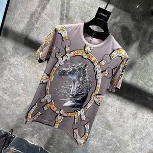 Męskie koszulki Nowość D Gold Chain Drukowane barokowe marki T shirt Summer Style z krótkim rękawem Luksusowy Royal Horse Shiny Diamond Hip Hop Top