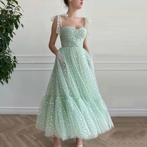 Mint Green Hearty Prom Dresses Tied Bow Straps Sweetheart Midi Prom Gowns Pockets Tea Length Evening Party Dress